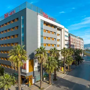 Ibis Alsancak Отель Измир